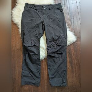 REI Co-op Black Screeline Hybrid Cargo Hiking Gorpcore Pants Outdoors 16